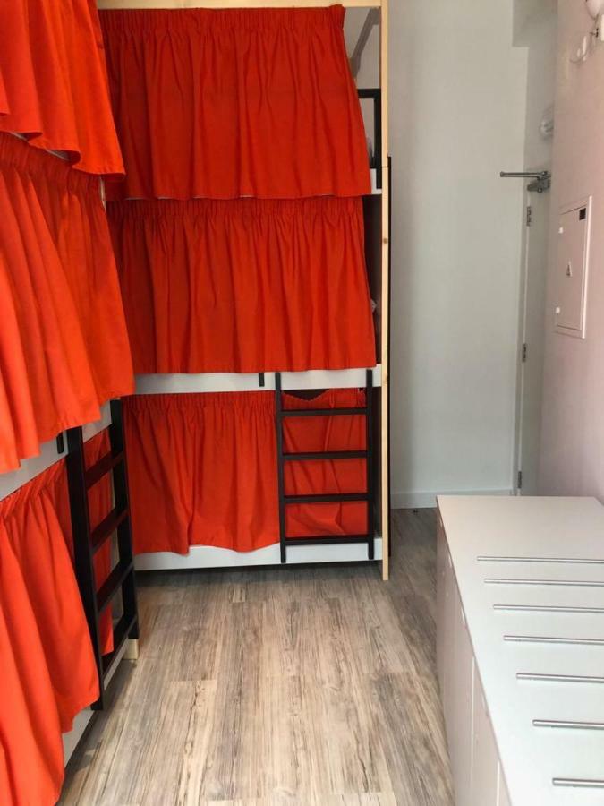 Bed 6-Bed Female Dormitory Room