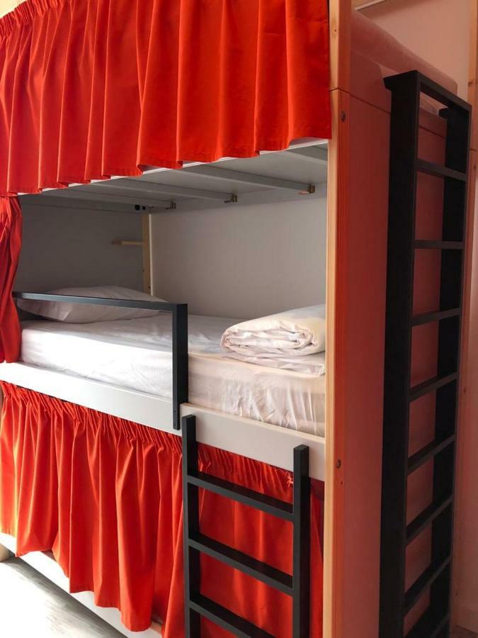 Bed 10-Bed Mixed Dormitory Room